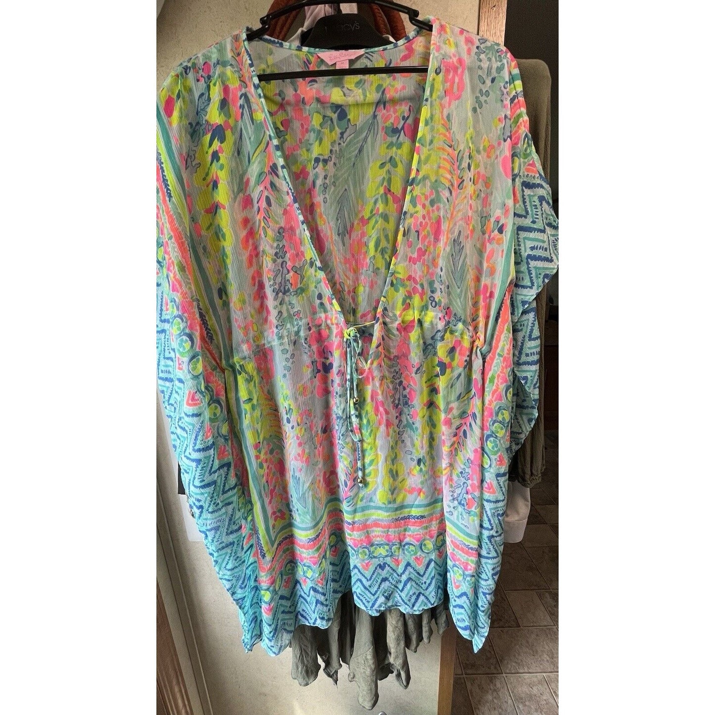 Lilly Pulitzer Gardenia Cover Up Catch the Wave Size Medium