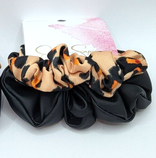Jessica Simpson 2 pk Scrunchies